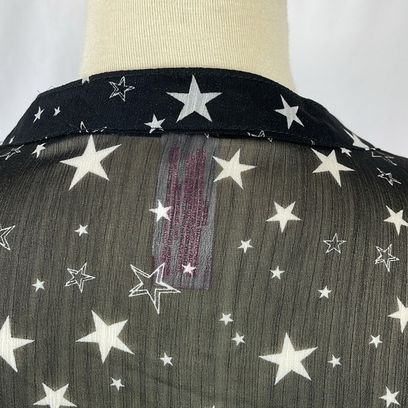 No Boundaries Black Sheer Top w/Stars, Cap Sleeves & Hi-Lo Hem- Size XXL (19) Jr - Picture 10 of 15